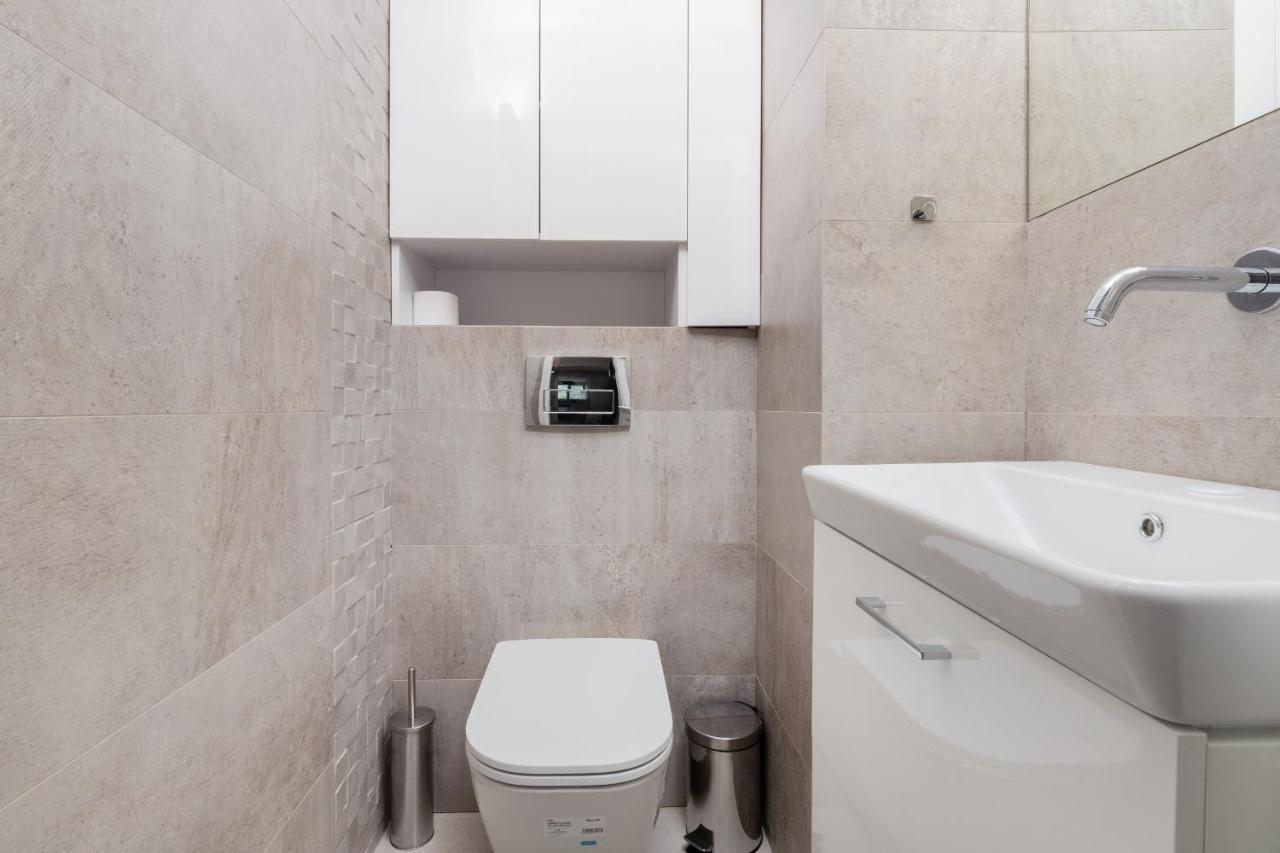 Gdanska Two-Bedroom Apartment Brzezno Beach By Noclegi Renters 外观 照片