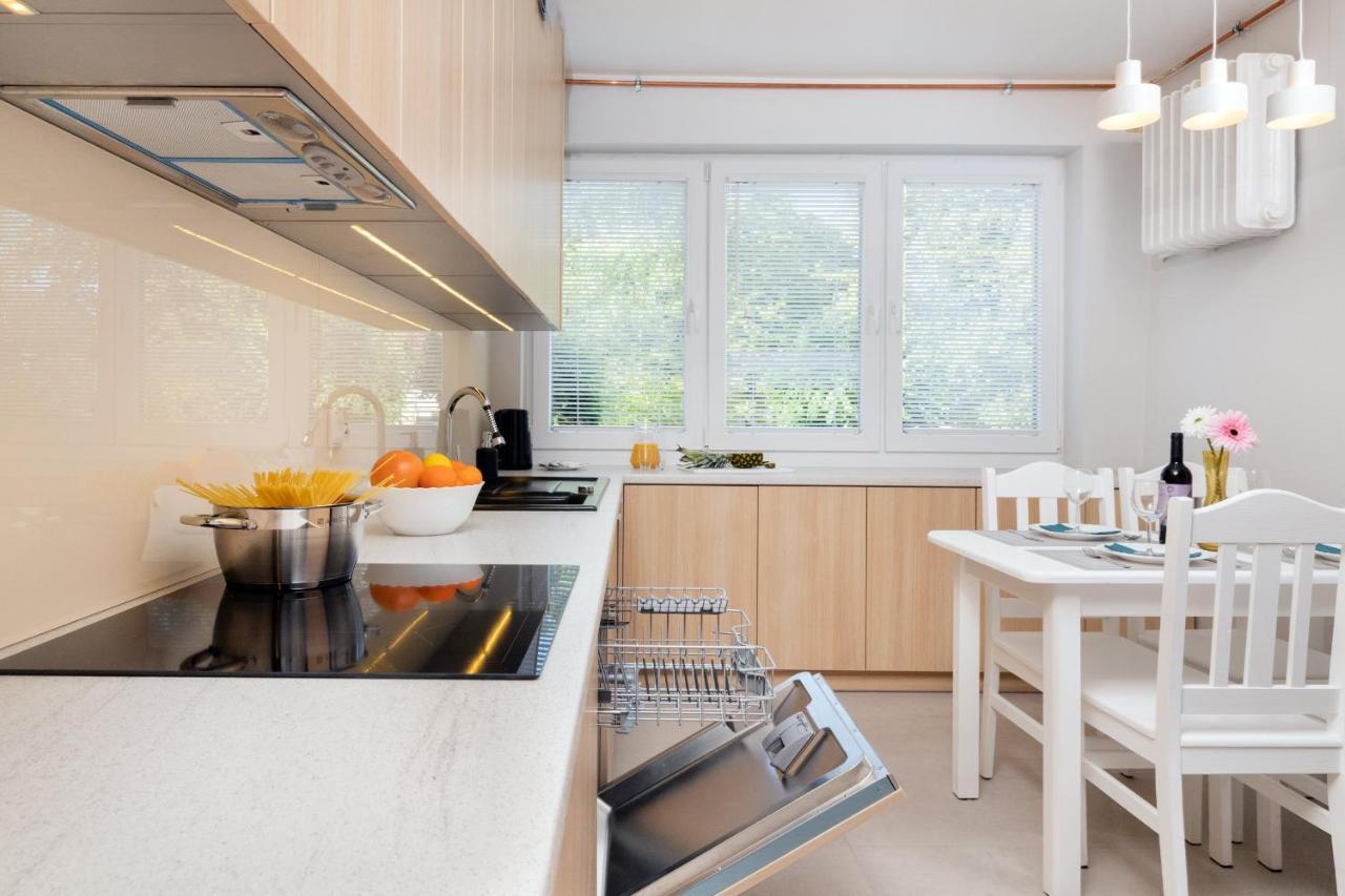 Gdanska Two-Bedroom Apartment Brzezno Beach By Noclegi Renters 外观 照片