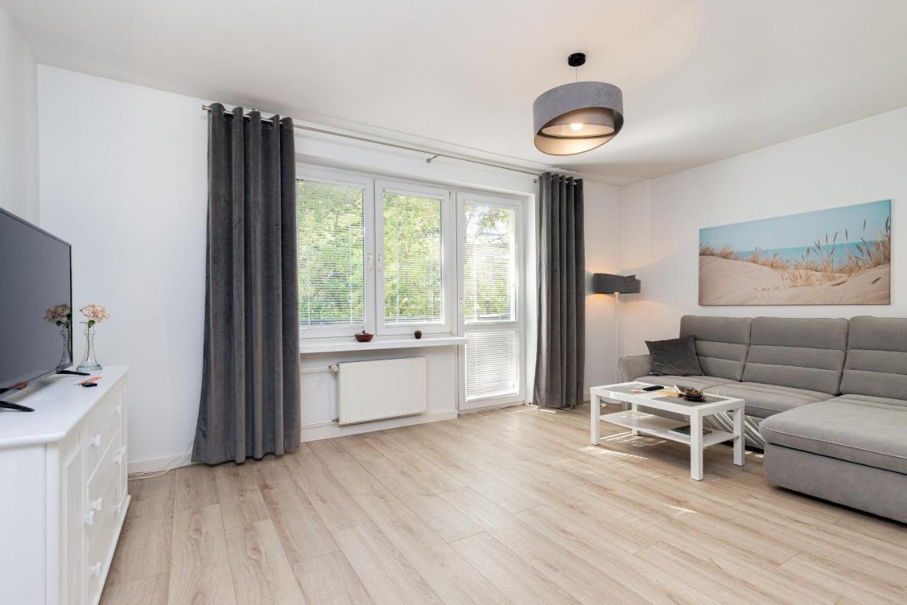 Gdanska Two-Bedroom Apartment Brzezno Beach By Noclegi Renters 外观 照片